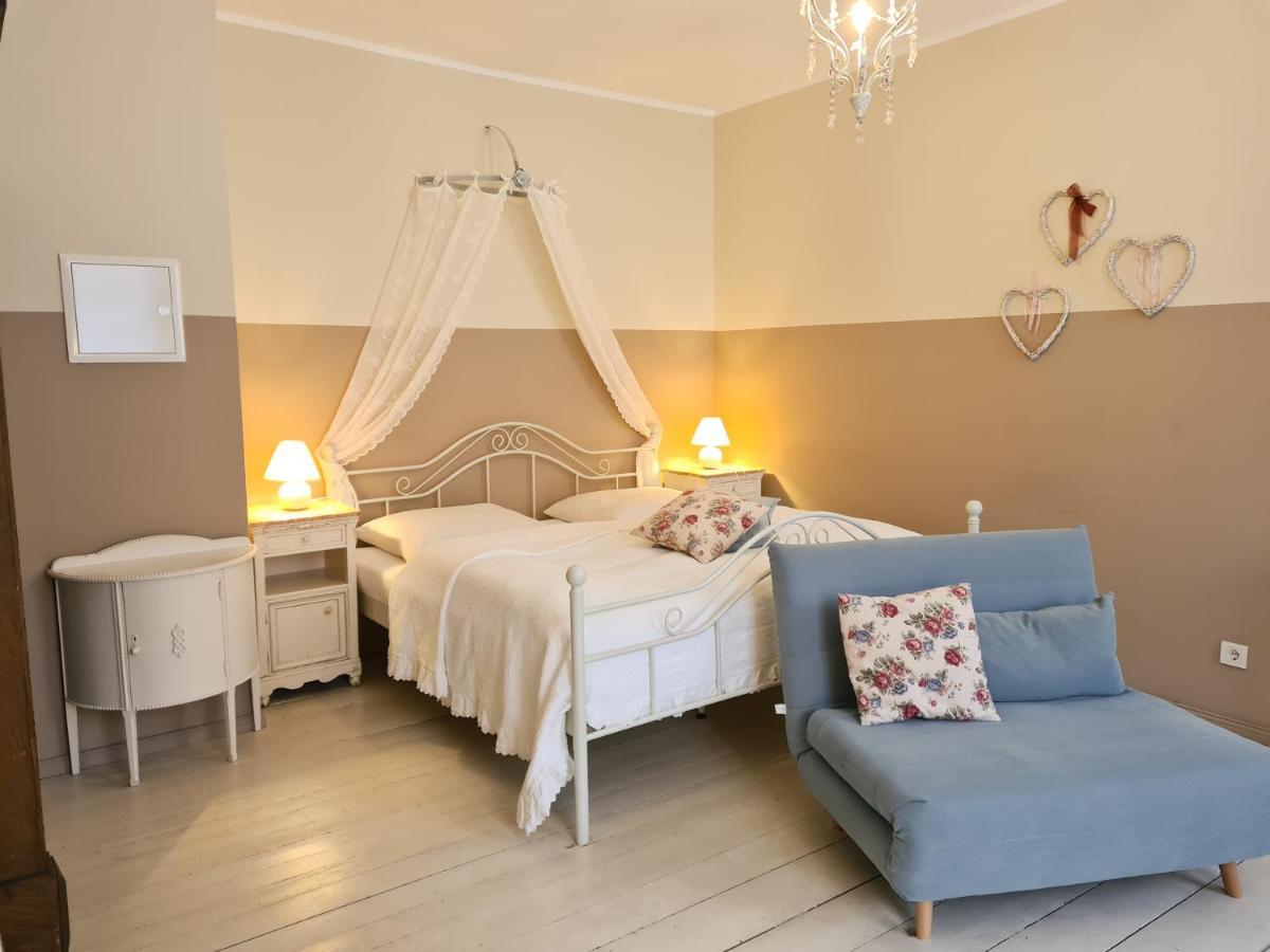 Kremmen Alte Lebkuchenfabrik Bed & Breakfast エクステリア 写真